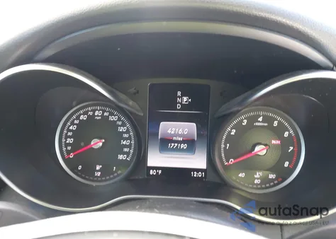 2015 Mercedes-Benz C 300 Luxury/Sport из США, поврежденный, VIN 55SWF4JB9FU057595